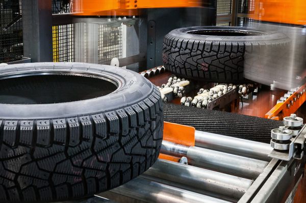 teknologi-ban-truk-yang-menjembatani-perbedaan-efisiensi-dan-ketahanan